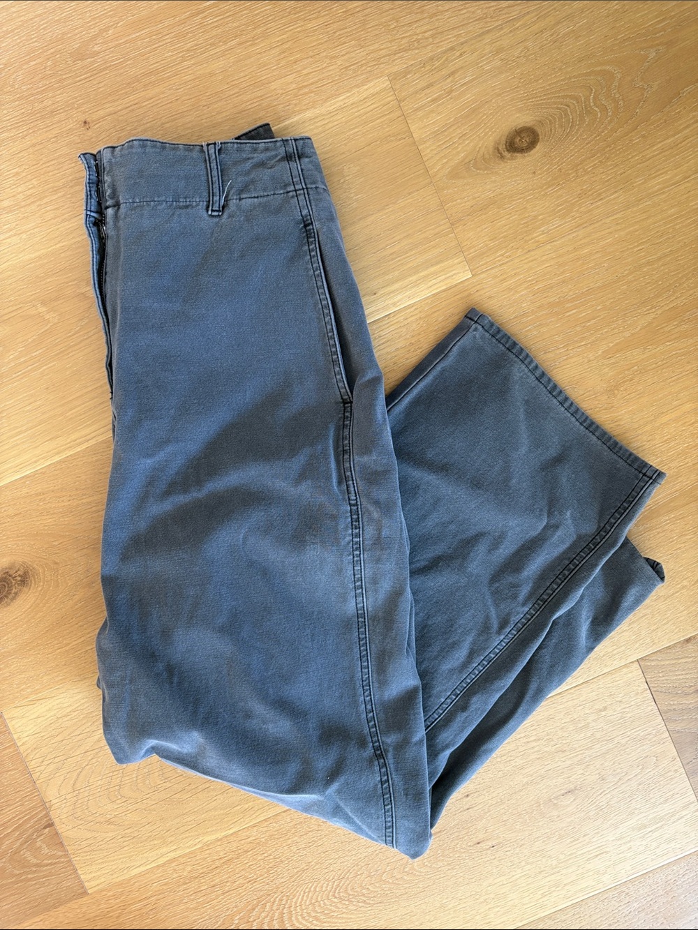 Wilfred Straight-Leg High-Rise Trousers in Slate Grey